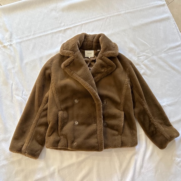 Vince Jackets & Blazers - Vince Double Breasted Teddy Faux Fur Jacket/Coat, Size XS, Camel